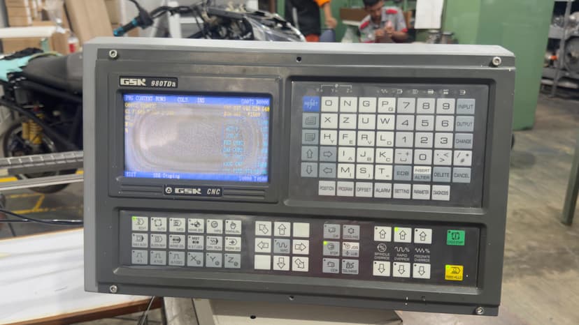 CNC Machine with GSK980TDa Control System photo 3